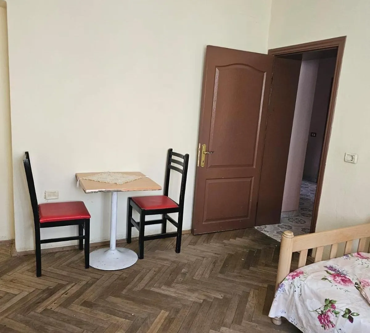 Apartment Endris Room Tirana