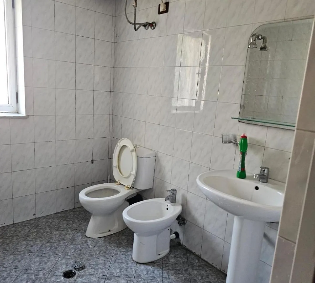 Endris Room Tirana
